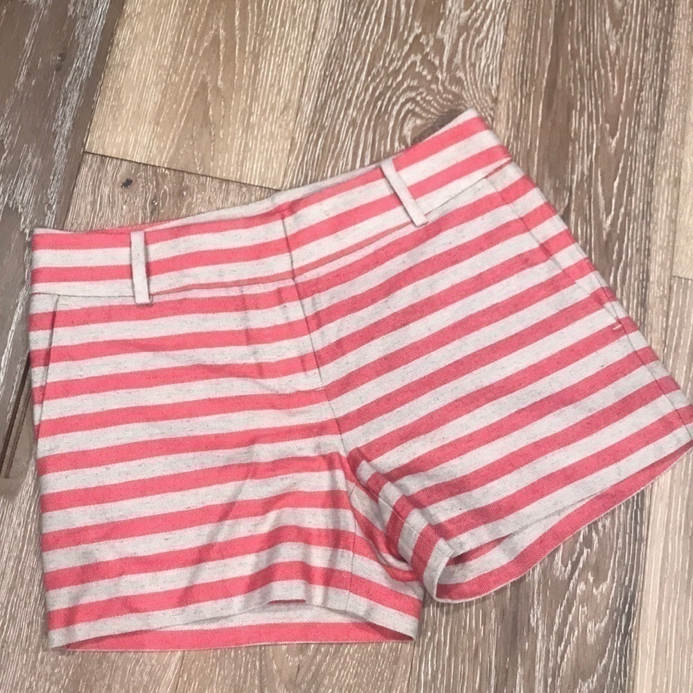 LOFT Riviera Short - Picture 2 of 8